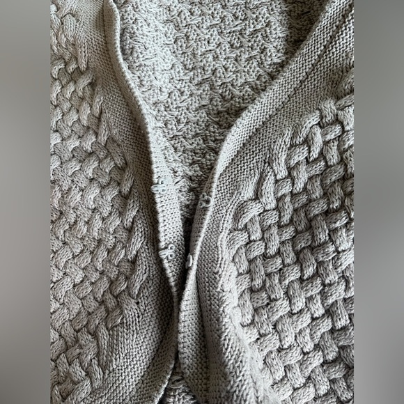 Banana republic cotton knit sweater size medium - Picture 3 of 4